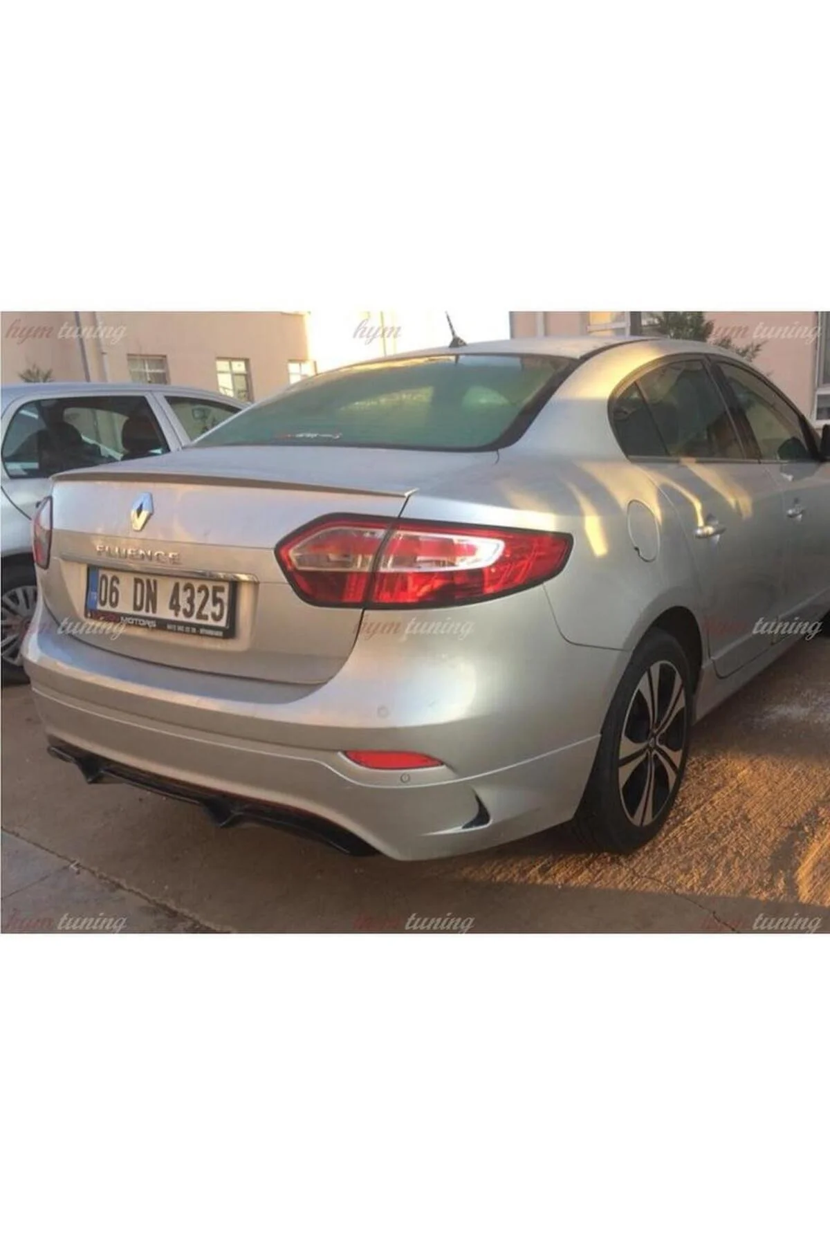 RENAULT FLUENCE GRİ SPOİLER RENAULT FLUENCE GRİ SPOİLER