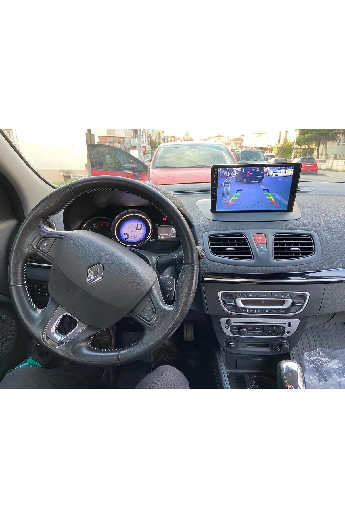 Renault Fluence Megane 3 Android 14 2-32 Multimedya Carplay Kamera