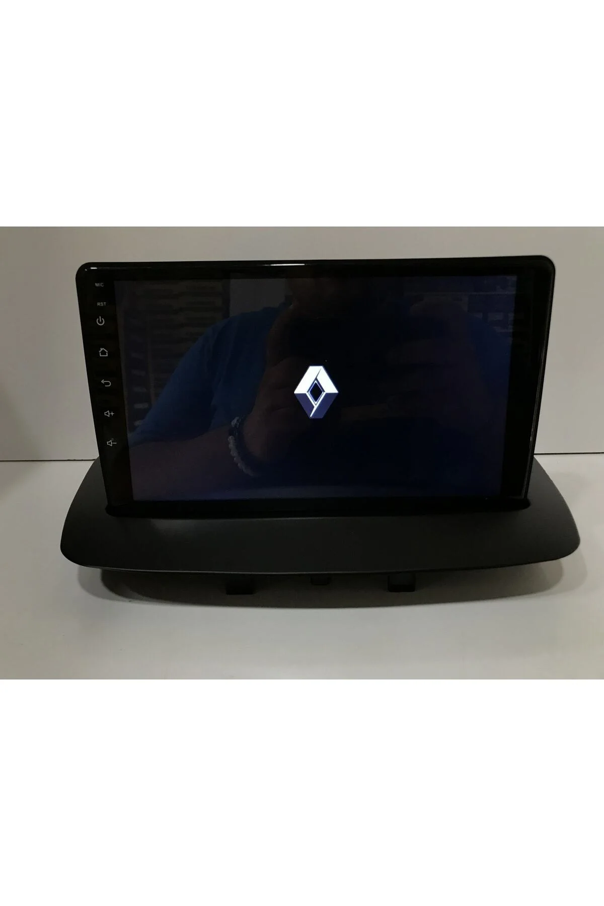 Renault Fluence Megane 3 Android 14 2-32 Multimedya Carplay Kamera