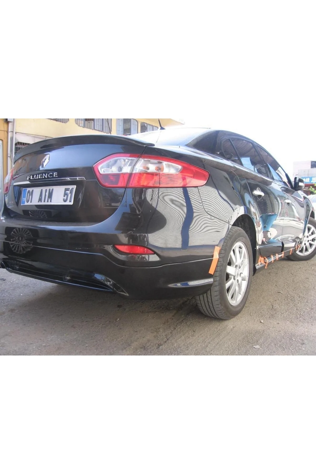 Renault Fluence Siyah Spoiler