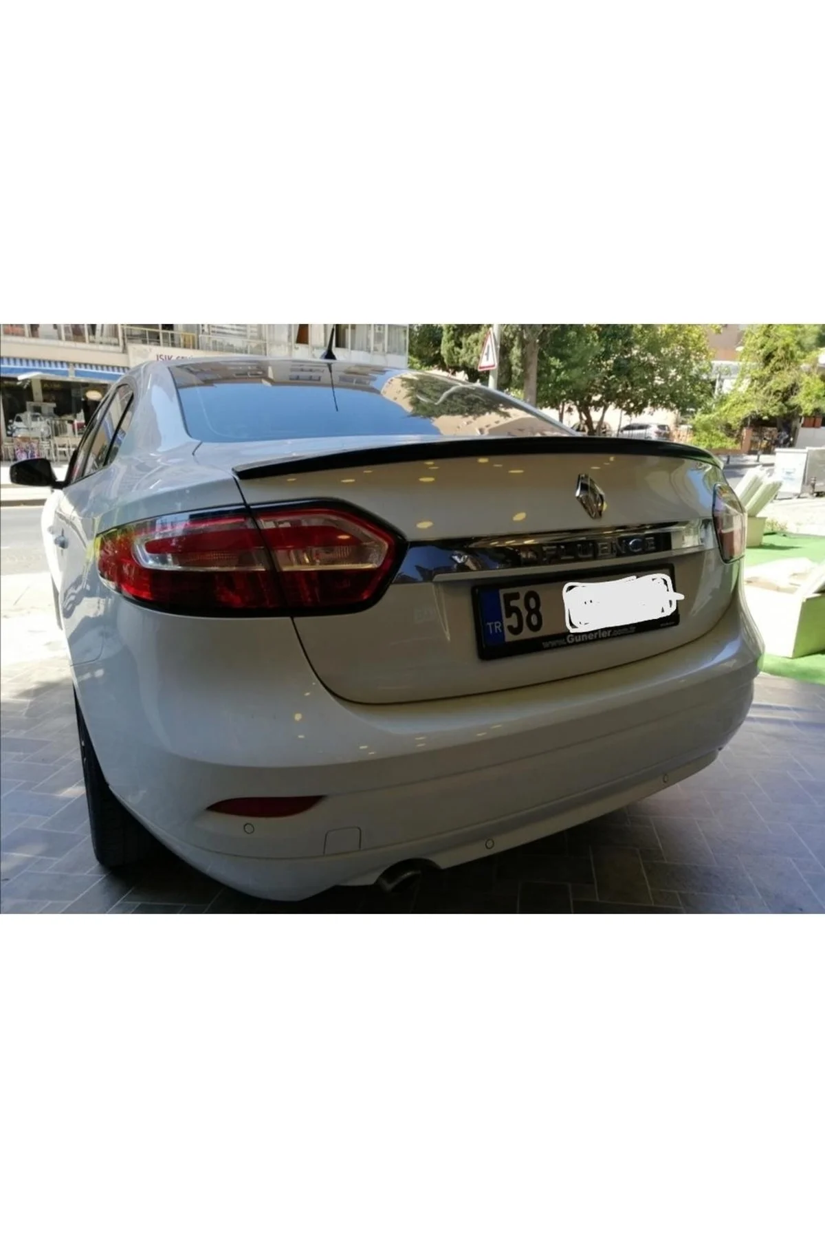 Renault Fluence Siyah Spoiler