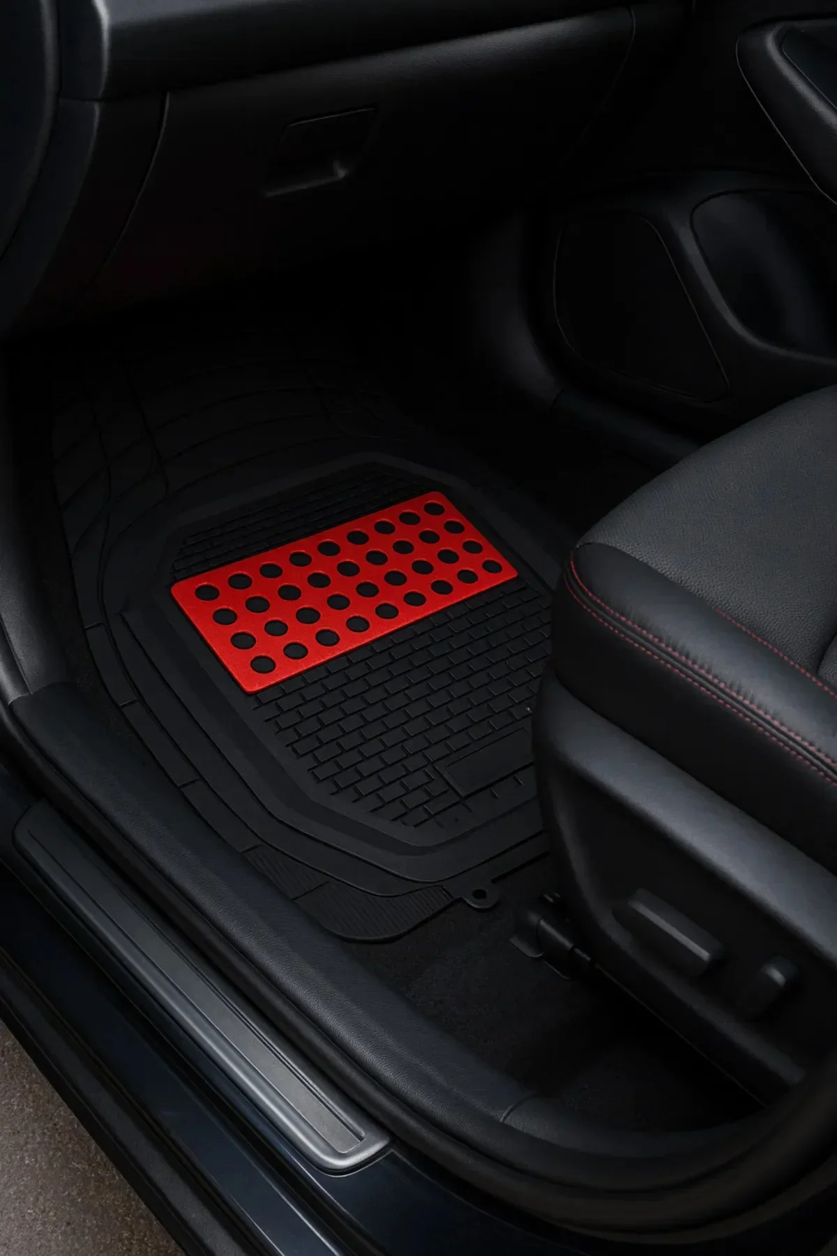 Renault Koleos 2021 UYUMLU HAVUZLU ÜNIVERSAL YENİ NESİL PLUS PASPAS SİYAH - KIRMIZI