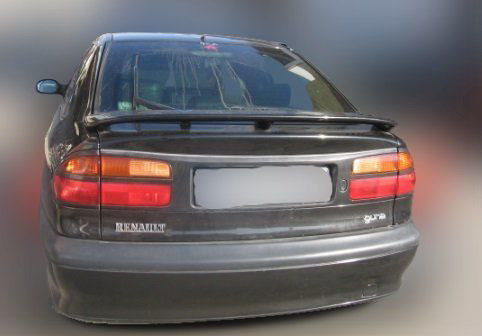 Renault Laguna Uyumlu 1 Spoiler Boyalı Renault Laguna Uyumlu 1 Spoiler Boyalı