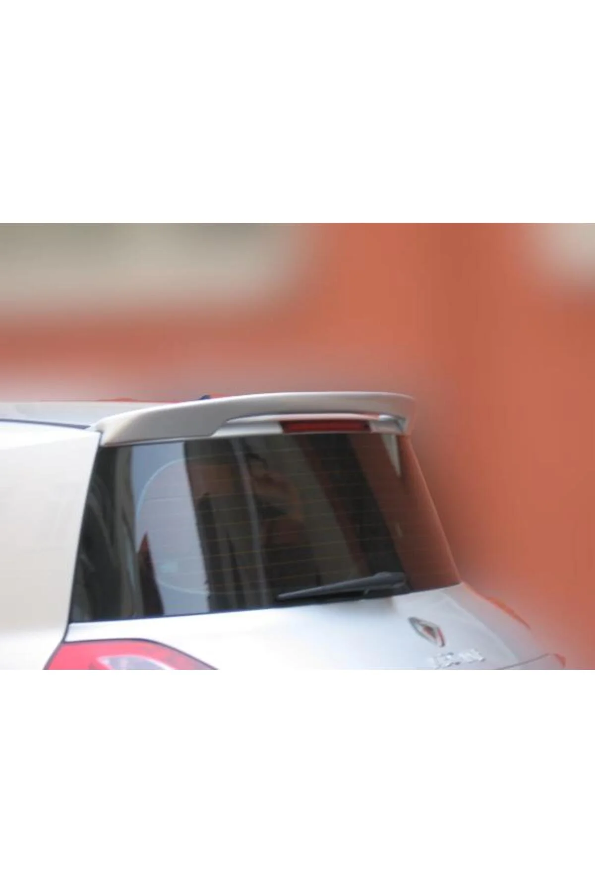 RENAULT MEGANE 2 HB 2004-2010 ASTARLI SPOİLER RENAULT MEGANE 2 HB 2004-2010 ASTARLI SPOİLER
