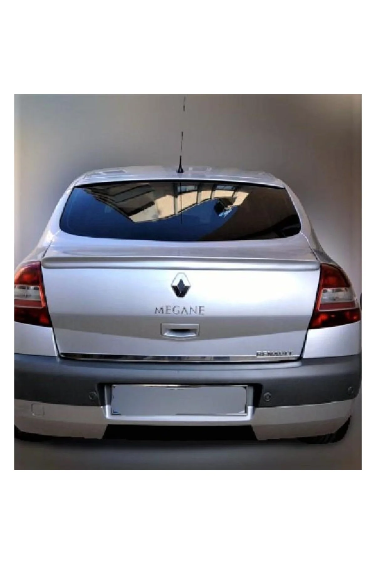 Renault Megane 2 Uyumlu Astarlı Spoiler