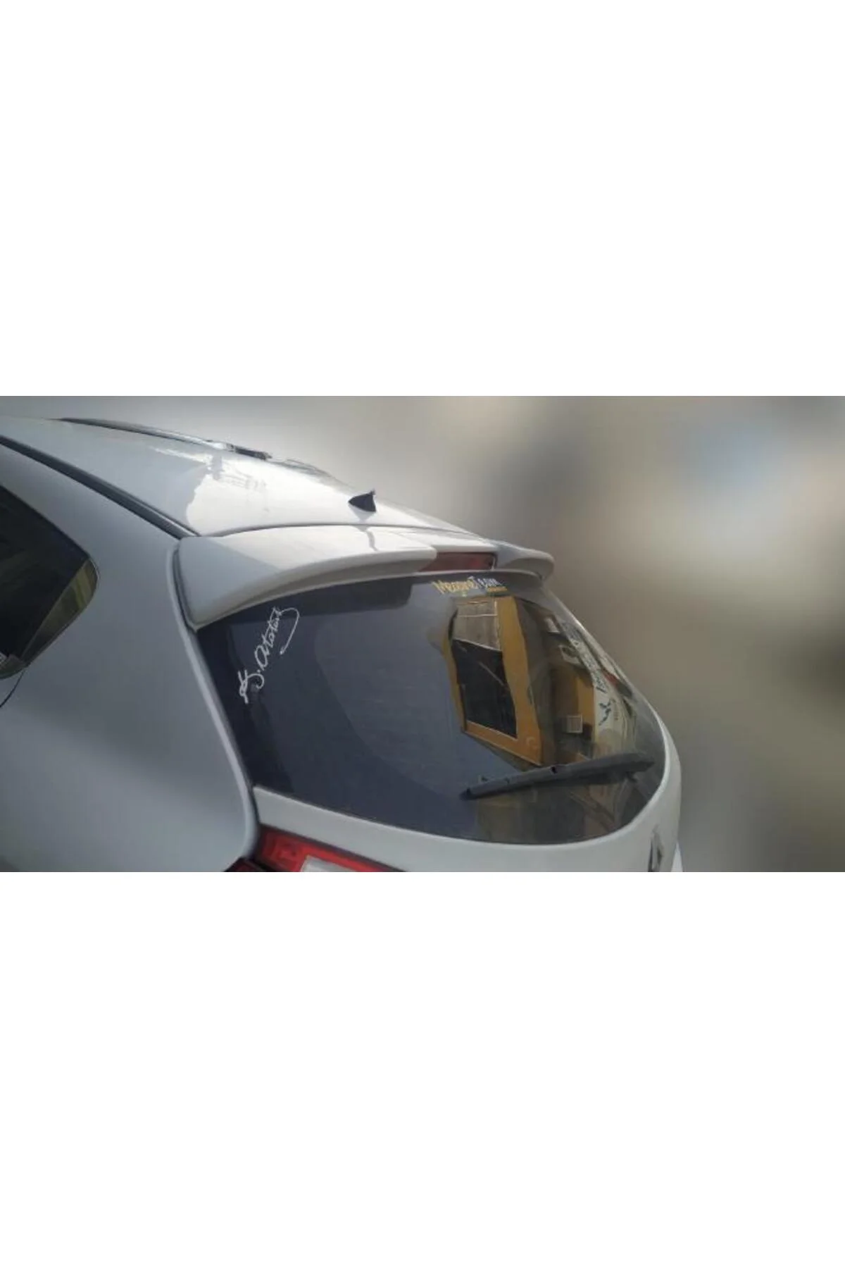 RENAULT MEGANE 3 HB 2009-2015 ASTARLI ANATOMİK SPOİLER RENAULT MEGANE 3 HB 2009-2015 ASTARLI ANATOMİK SPOİLER