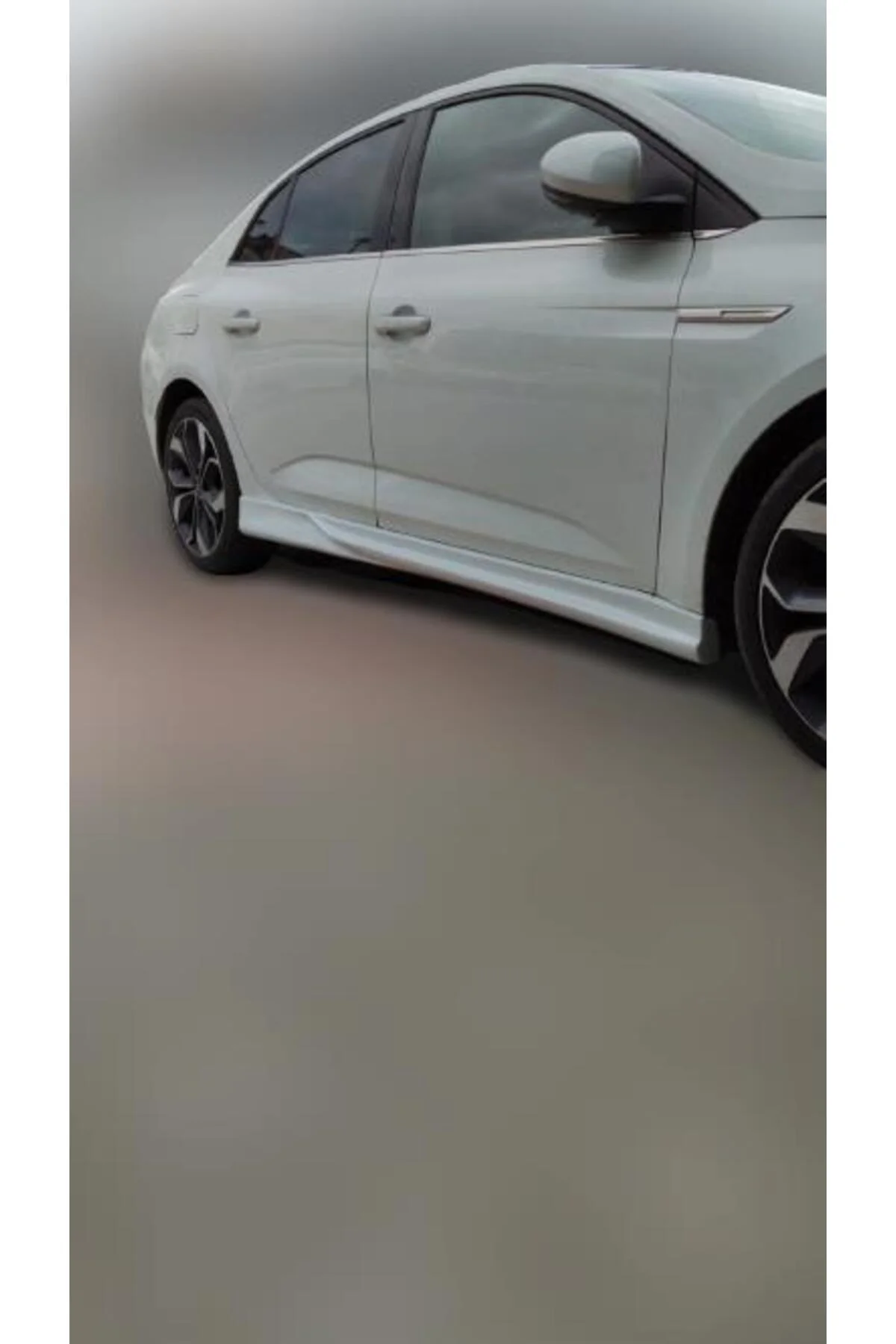 RENAULT MEGANE 4 2016- ASTARLI SD R-MARŞPİYEL RENAULT MEGANE 4 2016- ASTARLI SD R-MARŞPİYEL