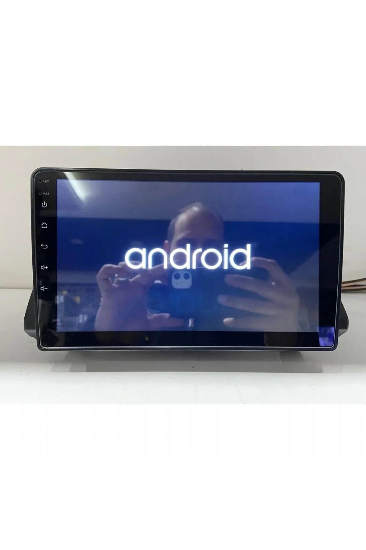 RENAULT TALİANT-SANDERO İLE UYUMLU ANDROİD CARPLAY MULTİMEDYA KAMERA 4-64GB