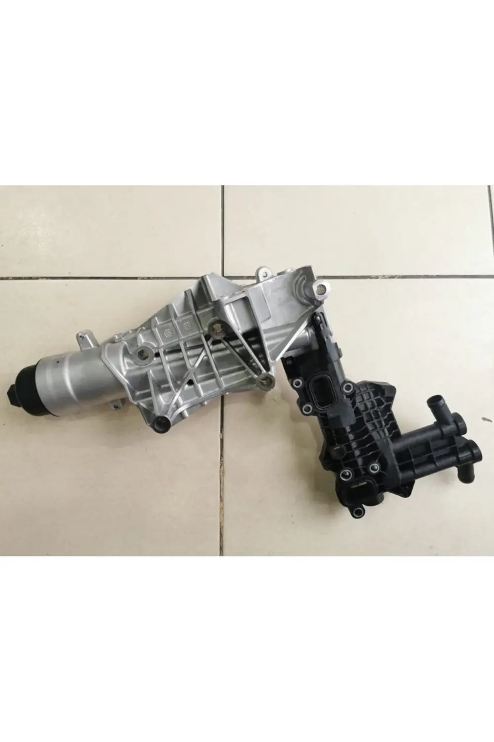 Renault Trafic 3 - Iıı Yağ Soğutucu Komple 152085078r