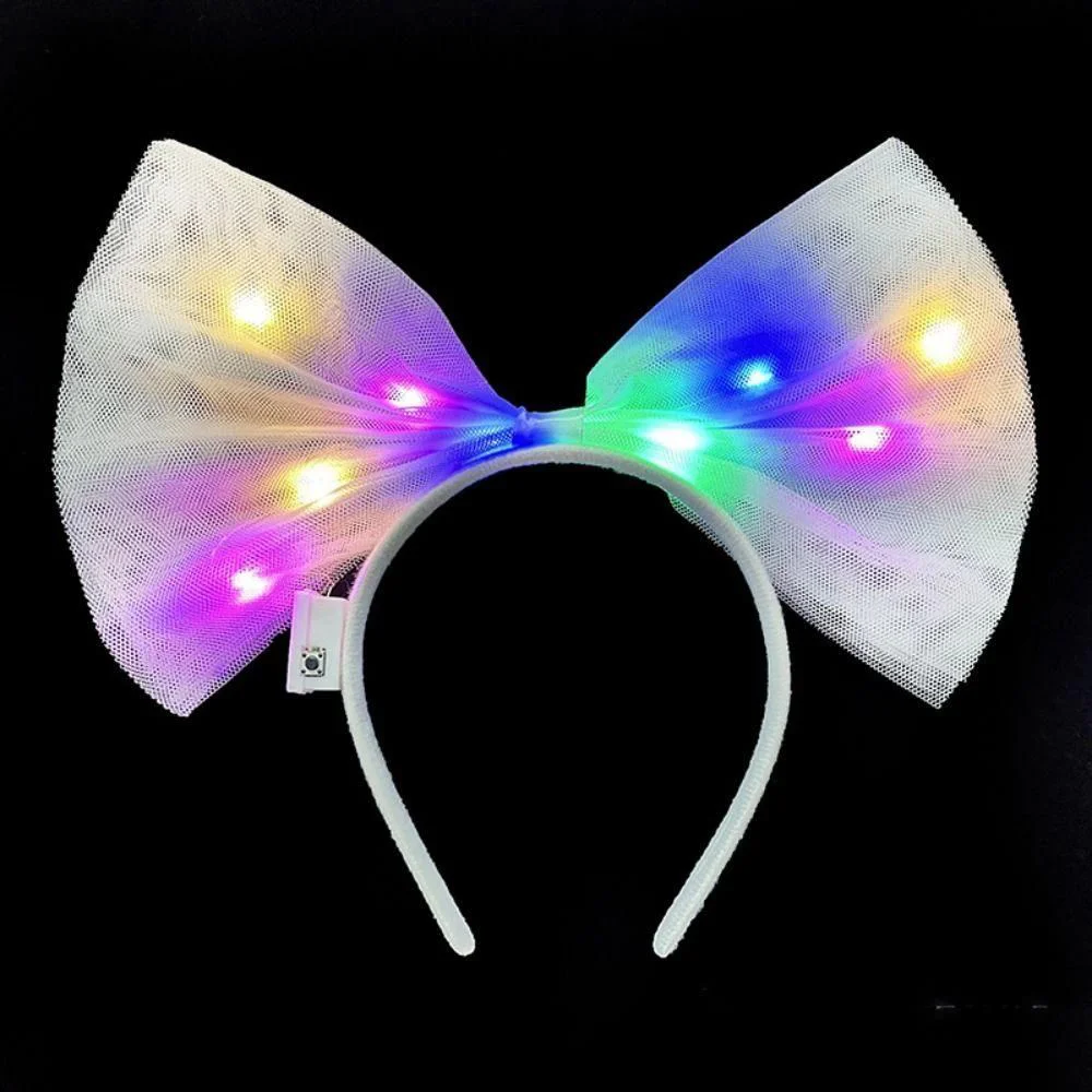 Rengarenk Led Işıklı Fiyonk Parti Tacı – Beyaz Tül Taç 25x25 Cm Fiyatı, Yorumları ve Özellikleri