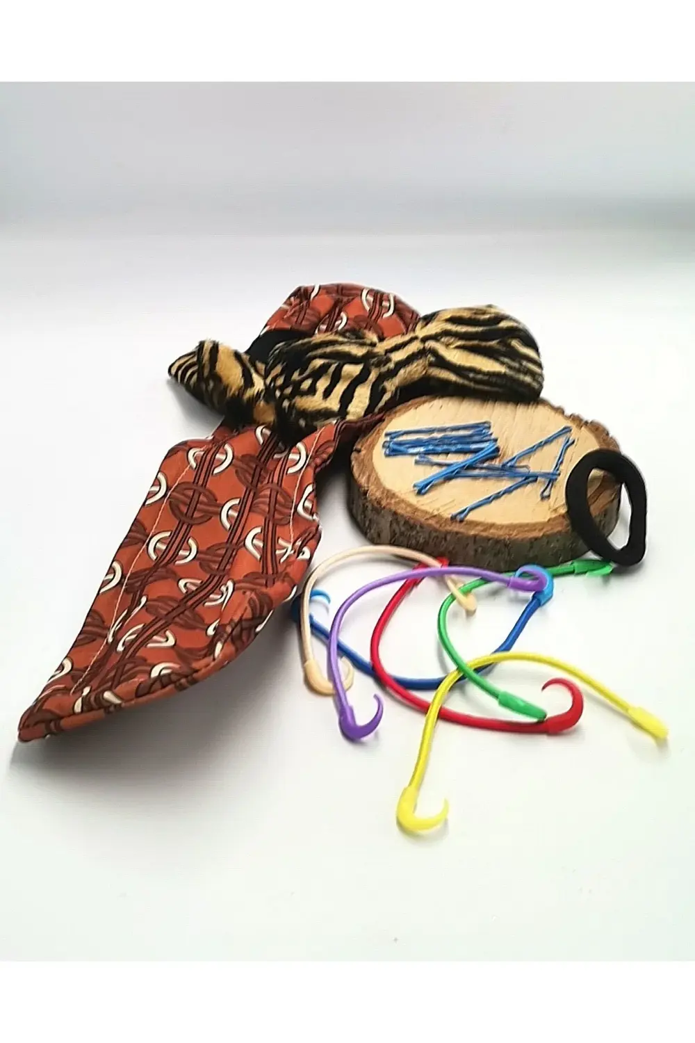 Renkli Desenli Taç Toka Bandana Set