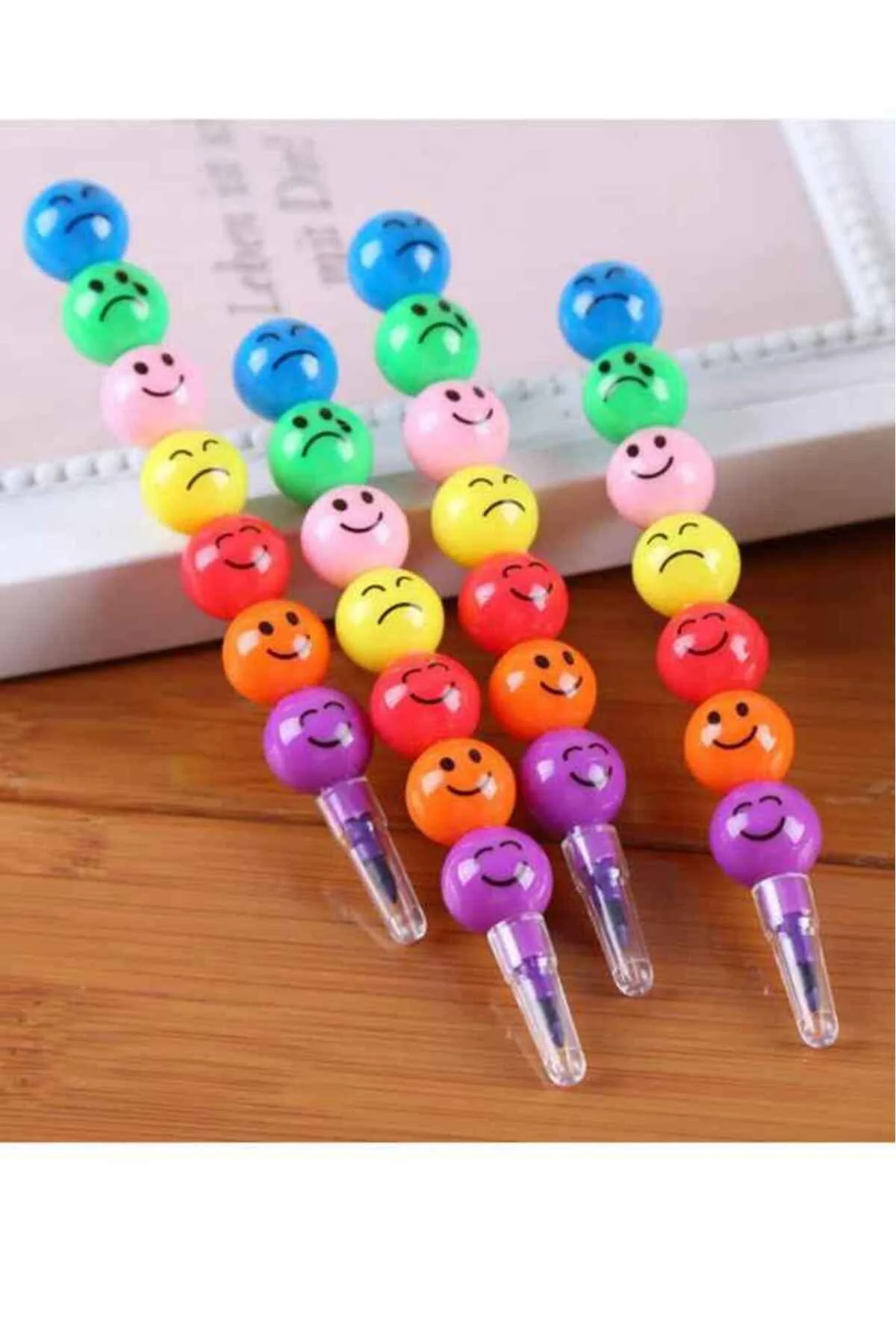 -renkli Emoji Yumurtlyan Boya Kalemi 4 Lü Karne Hedyesi, 23 Nisan
