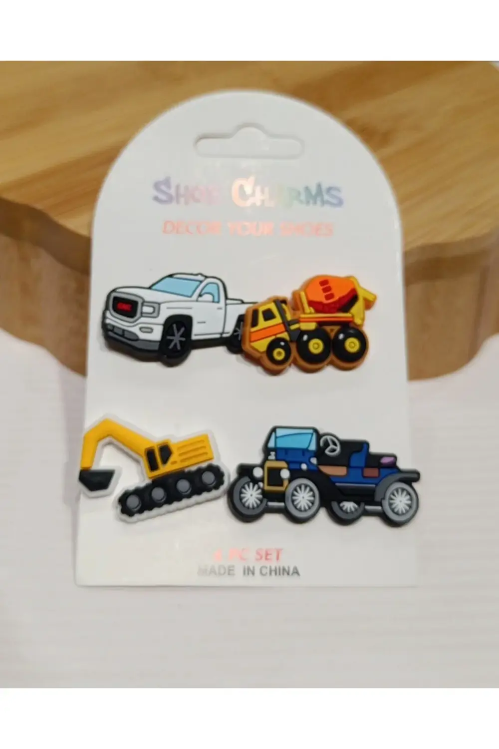 Renkli Figürlü Dörtlü Cros Süsü