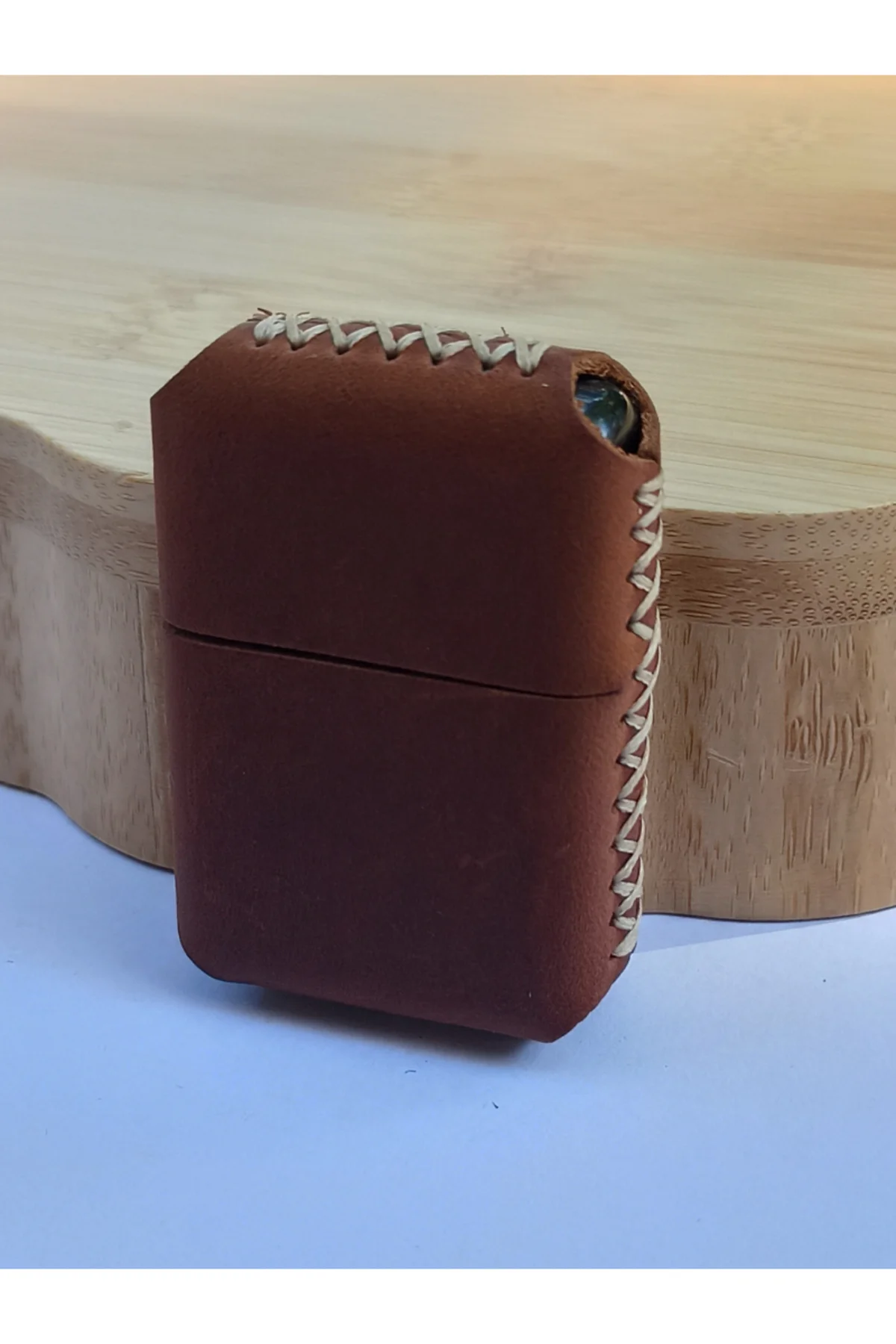 Renkli Gerçek Deri Kılıflı Özel Tasarım Benzinli Çakmak