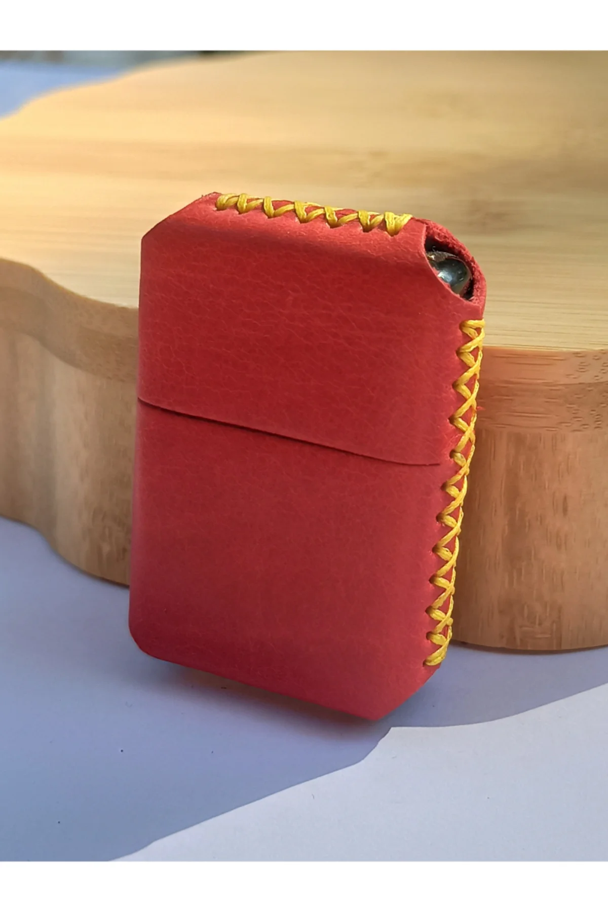 Renkli Gerçek Deri Kılıflı Özel Tasarım Benzinli Çakmak