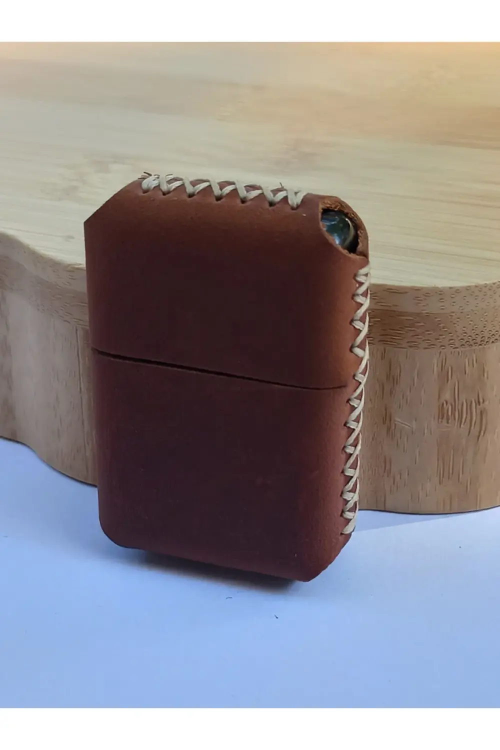 Renkli Gerçek Deri Kılıflı Özel Tasarım Benzinli Çakmak