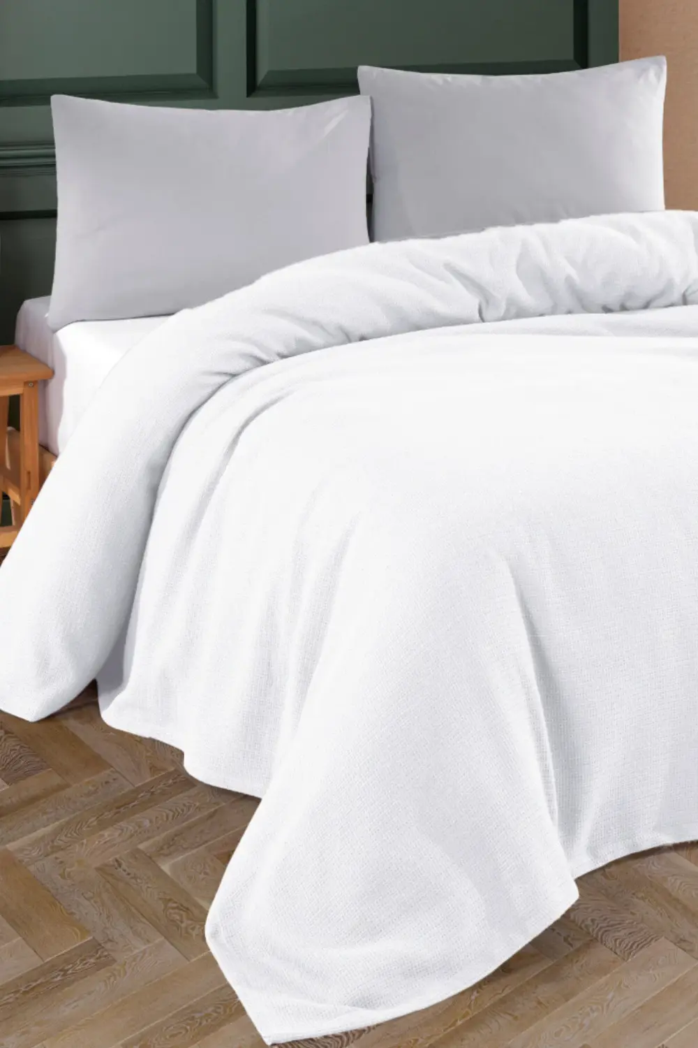 Renkli Gofret Desen Tek Kişilik Pike Yatak Örtüsü Otel Pike 160x2