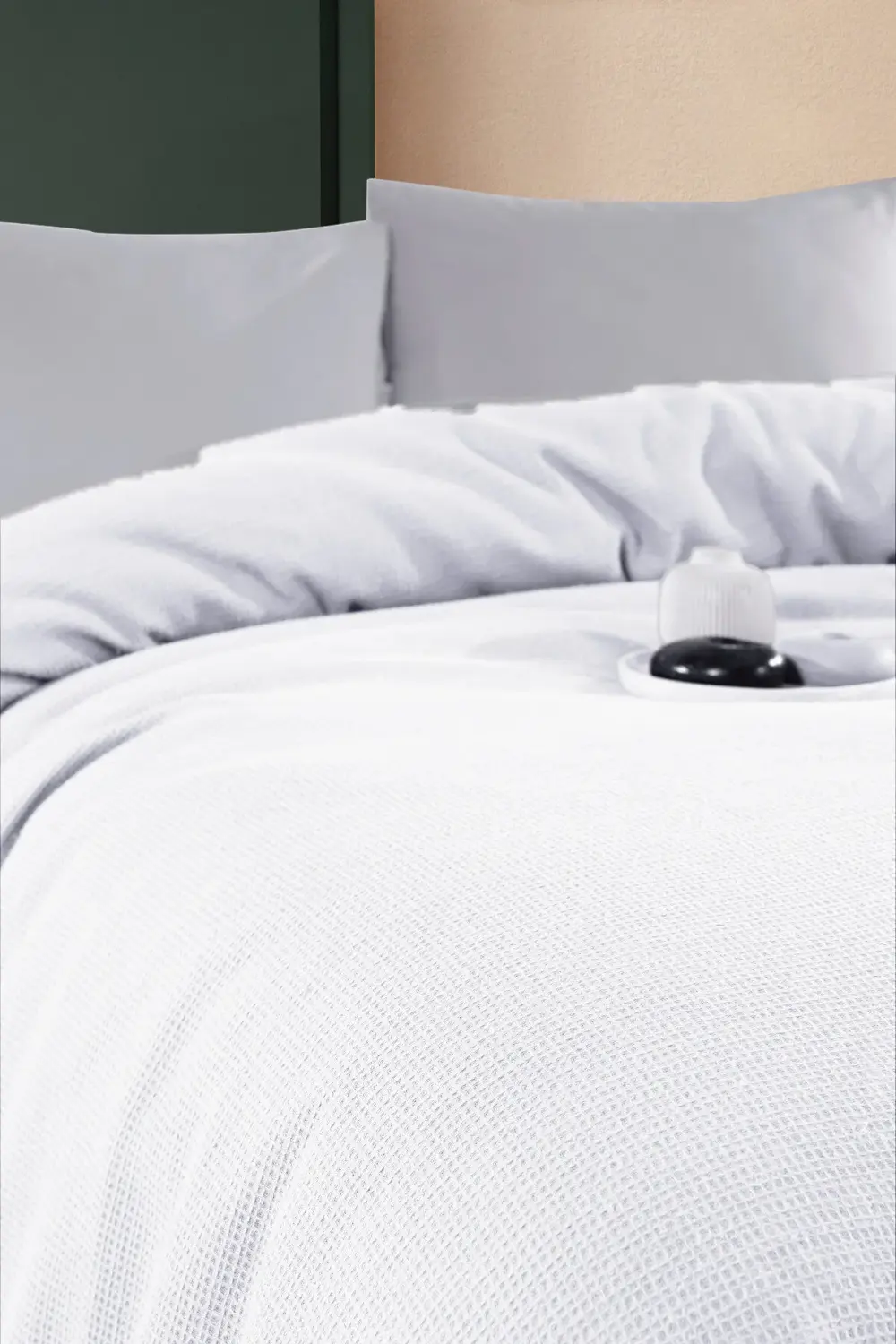 Renkli Gofret Desen Tek Kişilik Pike Yatak Örtüsü Otel Pike 160x2