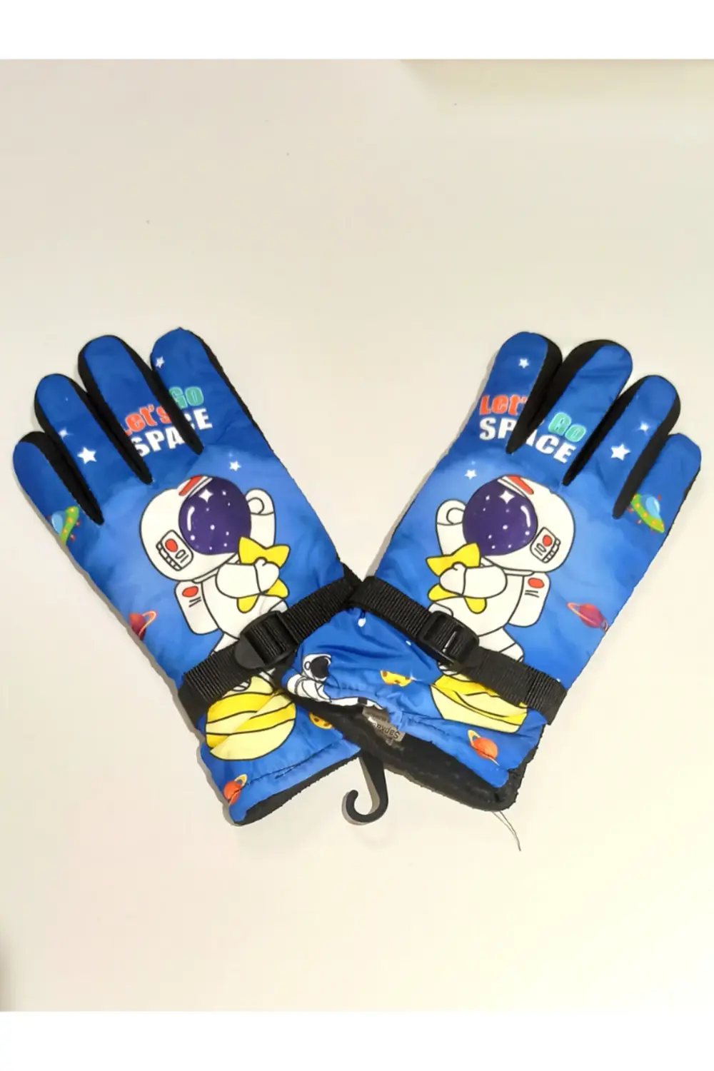Renkli Gösterişli Figürlü İçi Peluşlu Eldiven