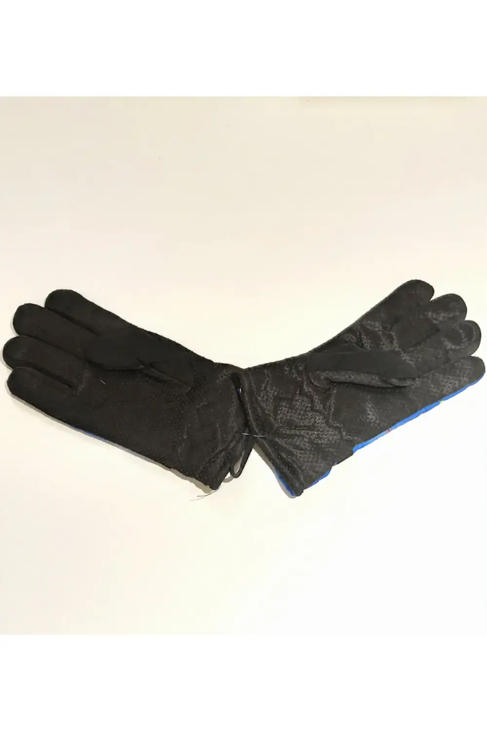 Renkli Gösterişli Figürlü İçi Peluşlu Eldiven