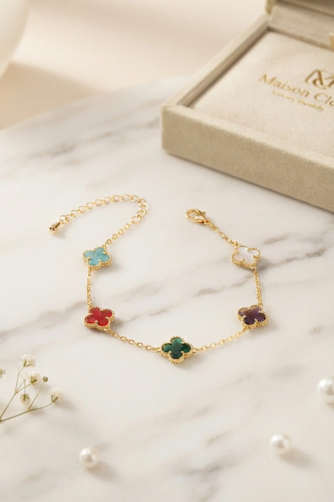 Renkli Kristal Taşlı Gold Renk Yonca Model Kadın Bileklik Fiyatı, Yorumları ve Özellikleri