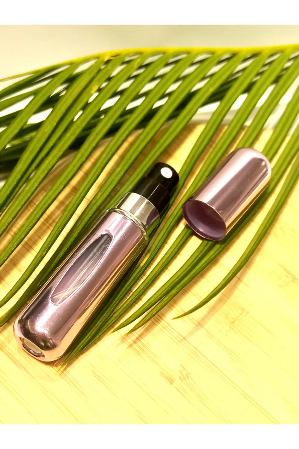 Renkli Küçük Boy Yedek Minik Parfüm Şişesi