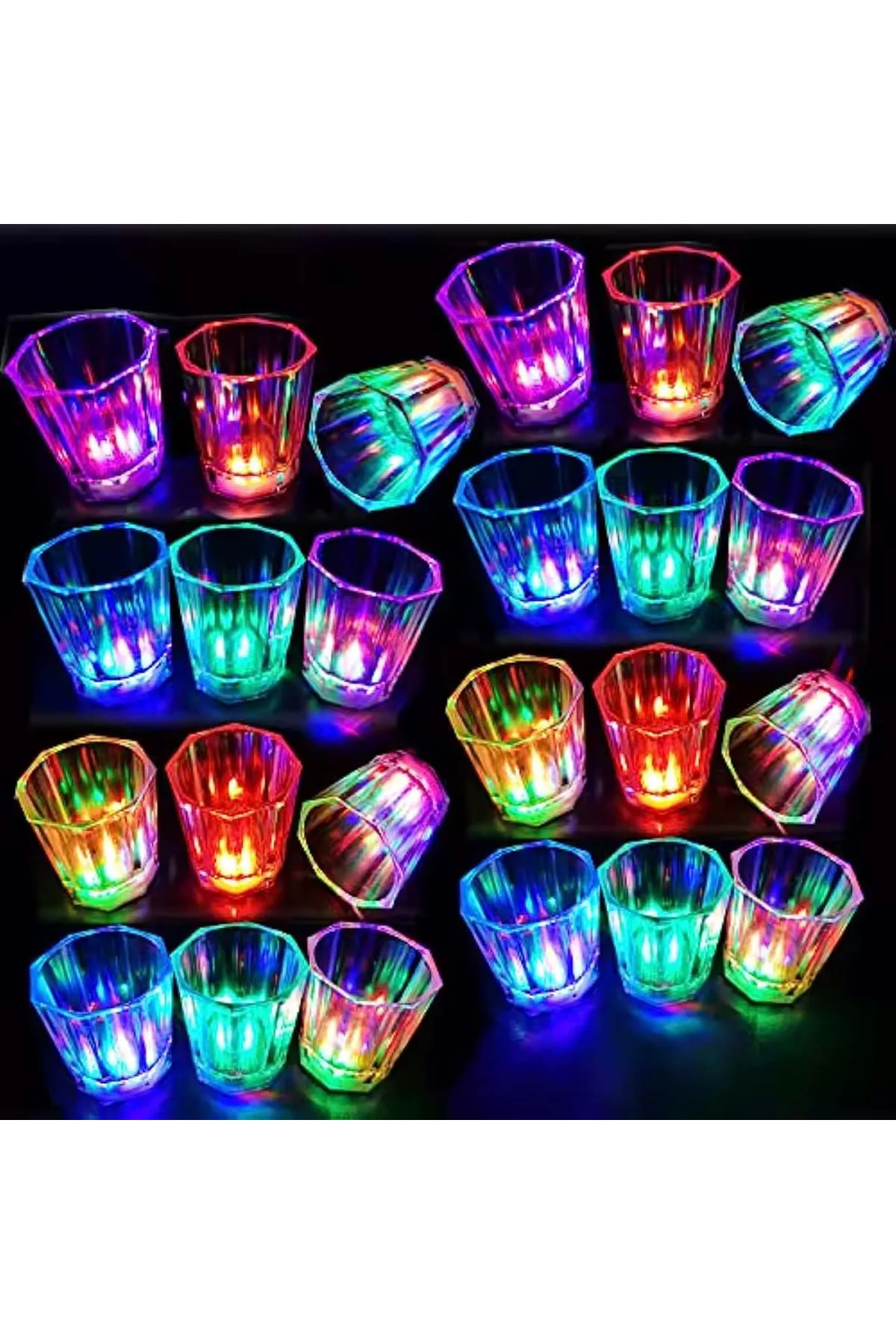 Renkli Led Parlayan Fiber Optik Glow Işıklı Bardak 5,5 x 5,5 cm (5060) Renkli Led Parlayan Fiber Optik Glow Işıklı Bardak 5,5 x 5,5 cm (5060)