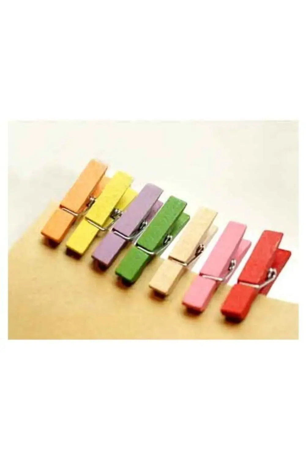 Renkli Mini 100 Adet Fotoğraf Mandalı 25mm Boyutunda