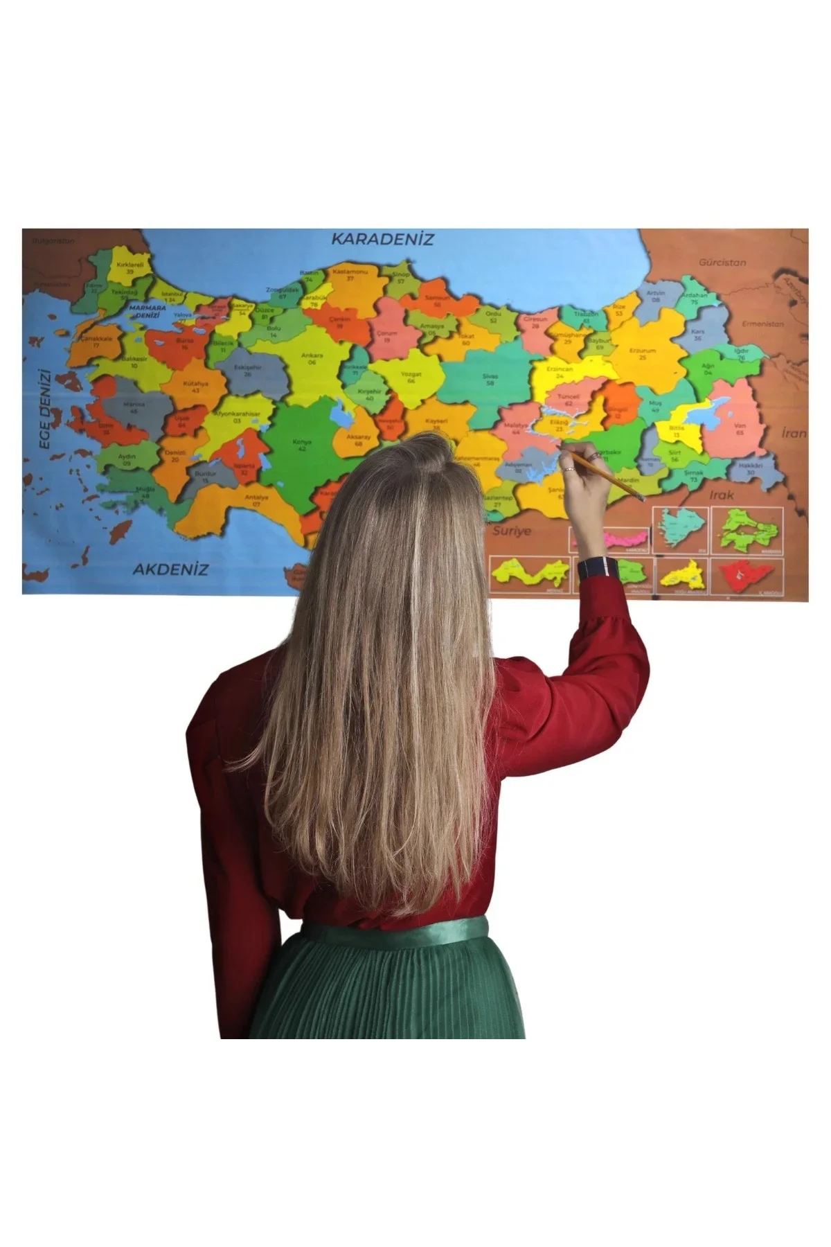 Renkli Türkiye Haritası Manyetik Yapıştırıcı Gerektirmeyen Duvar Stickerı 118 CM * 56 CM Renkli Türkiye Haritası Manyetik Yapıştırıcı Gerektirmeyen Duvar Stickerı 118 CM * 56 CM
