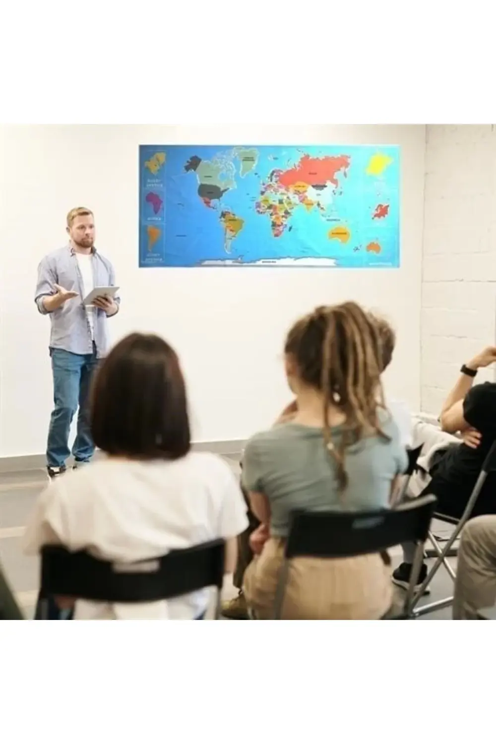 RenkliAtlas DünyaHaritası Manyetik Yapıştırıcı Gerektirmeyen Duva RenkliAtlas DünyaHaritası Manyetik Yapıştırıcı Gerektirmeyen Duva