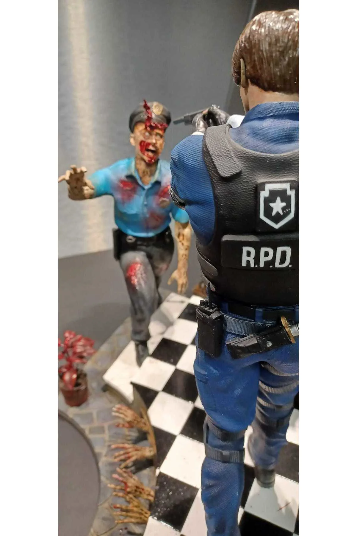 Resident Evil 2 Istila Diorama 8k Uhd Detay Boyalı Figür (MEGA BOY)