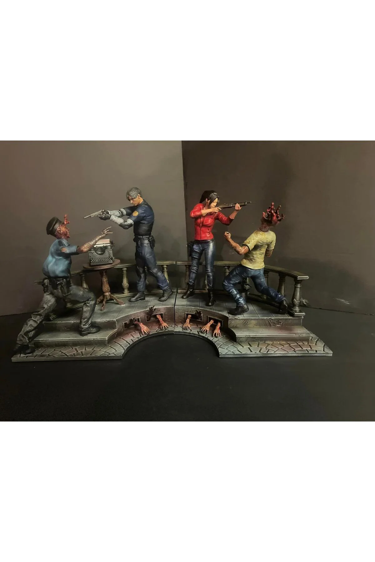 Resident Evil 2 Leon ve Claire Figür Resident Evil Leon Obje RE2 Claire Figür 25CM Büyük Boy