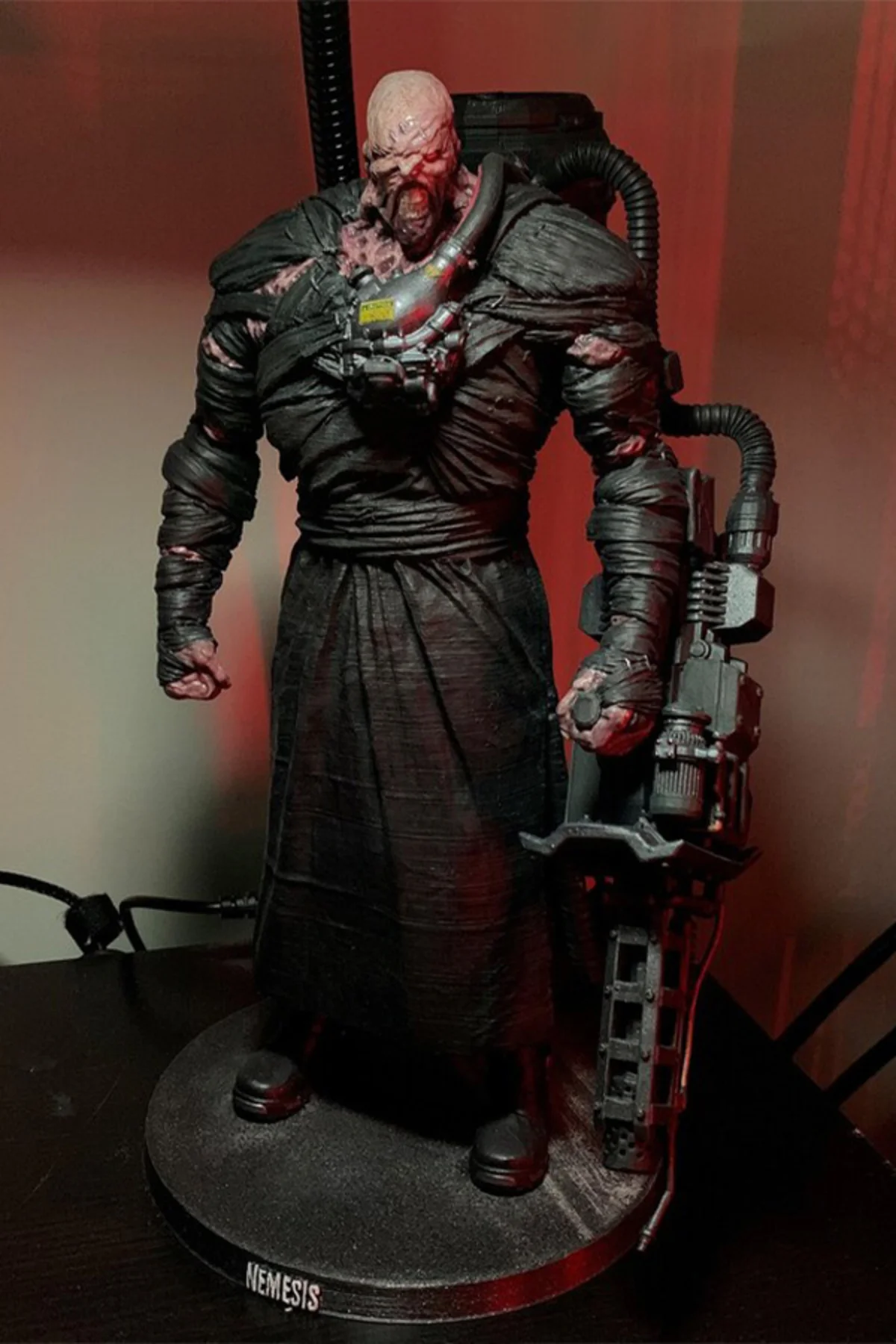 Resident Evil 3 Nemesis Figür Büyük Boy 25CM