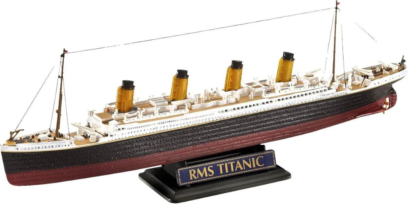 Revell  Gift Set 05727 Titanic