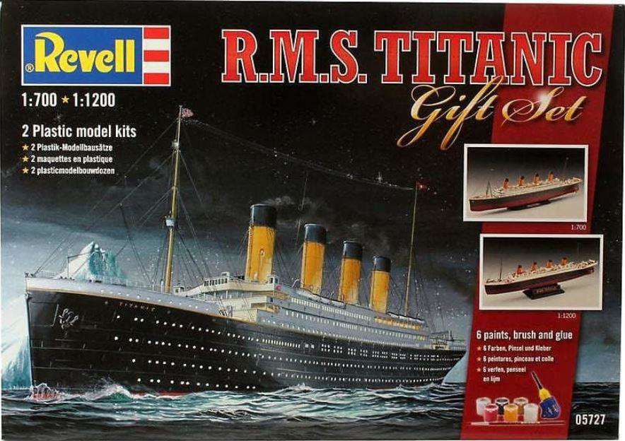 Revell  Gift Set 05727 Titanic