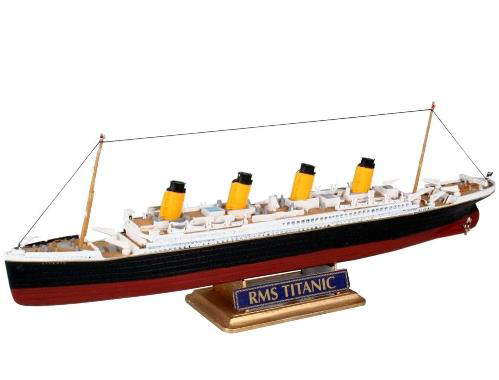 Revell  Model Set 65804 Titanic