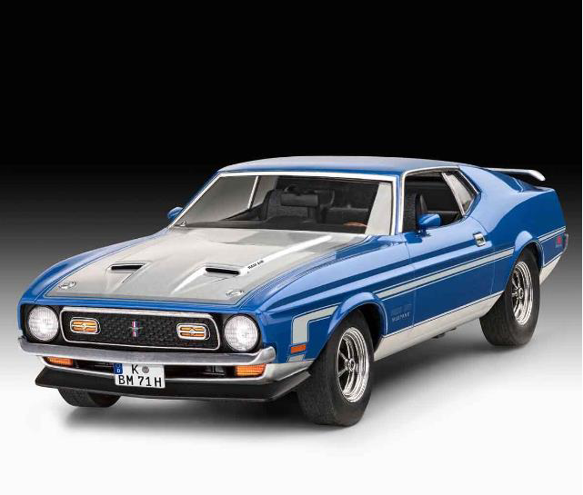 Revell Model Set 67699 1971 Ford Mustang Boss 351 Revell Model Set 67699 1971 Ford Mustang Boss 351