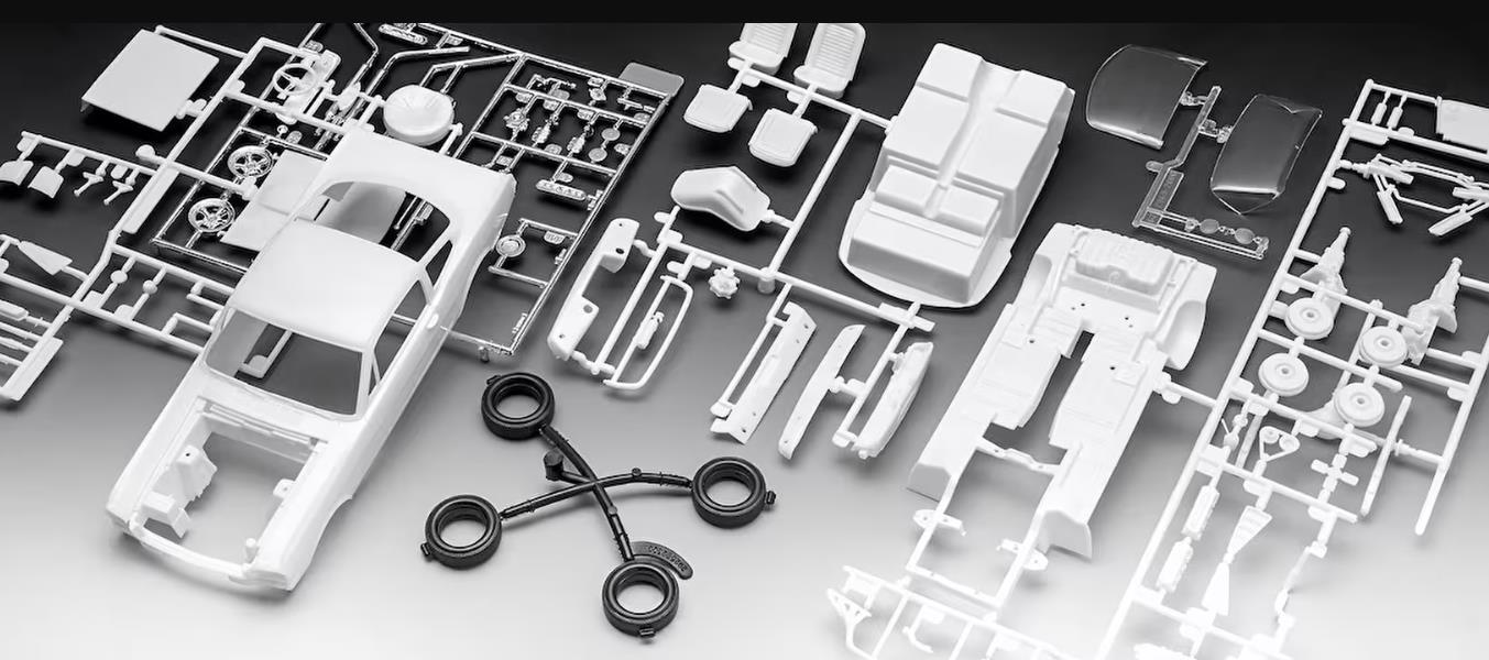 Revell  Model Set 67716 Shelby 1966 Gt-350R