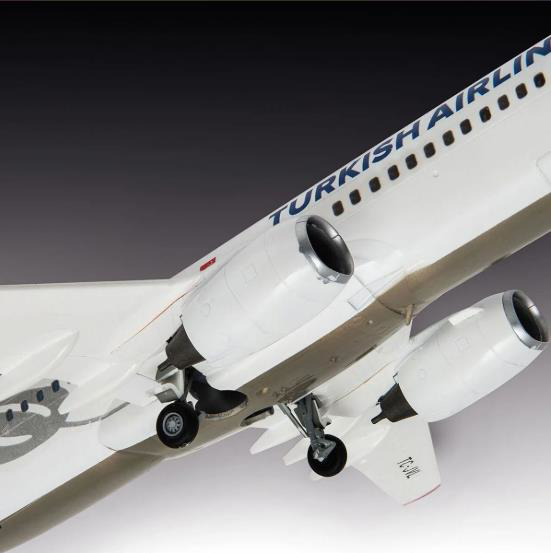 REVELL PLANES 03772 THY BOEING 737-800-12