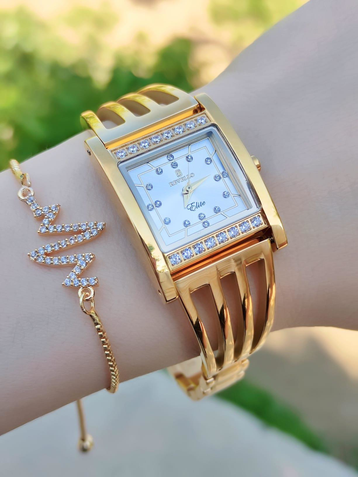 Revello Altın Kaplama Kaburga Modeli Swarovski Taşlı 30 mt Su Geç