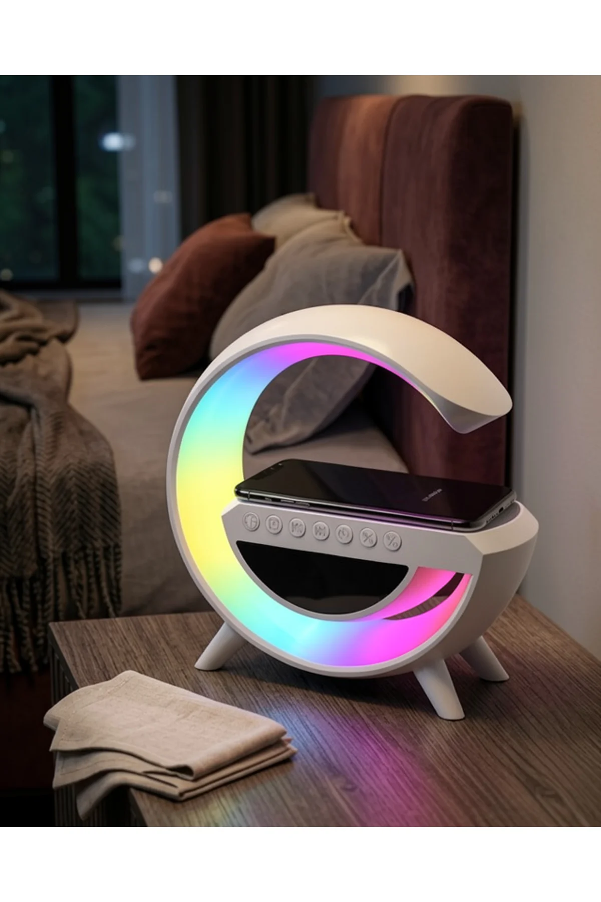 RGB Işıklı Kablosuz Şarjlı Bluetooth Hoparlör Saat ve Alarm Özellikli RGB Işıklı Kablosuz Şarjlı Bluetooth Hoparlör Saat ve Alarm Özellikli