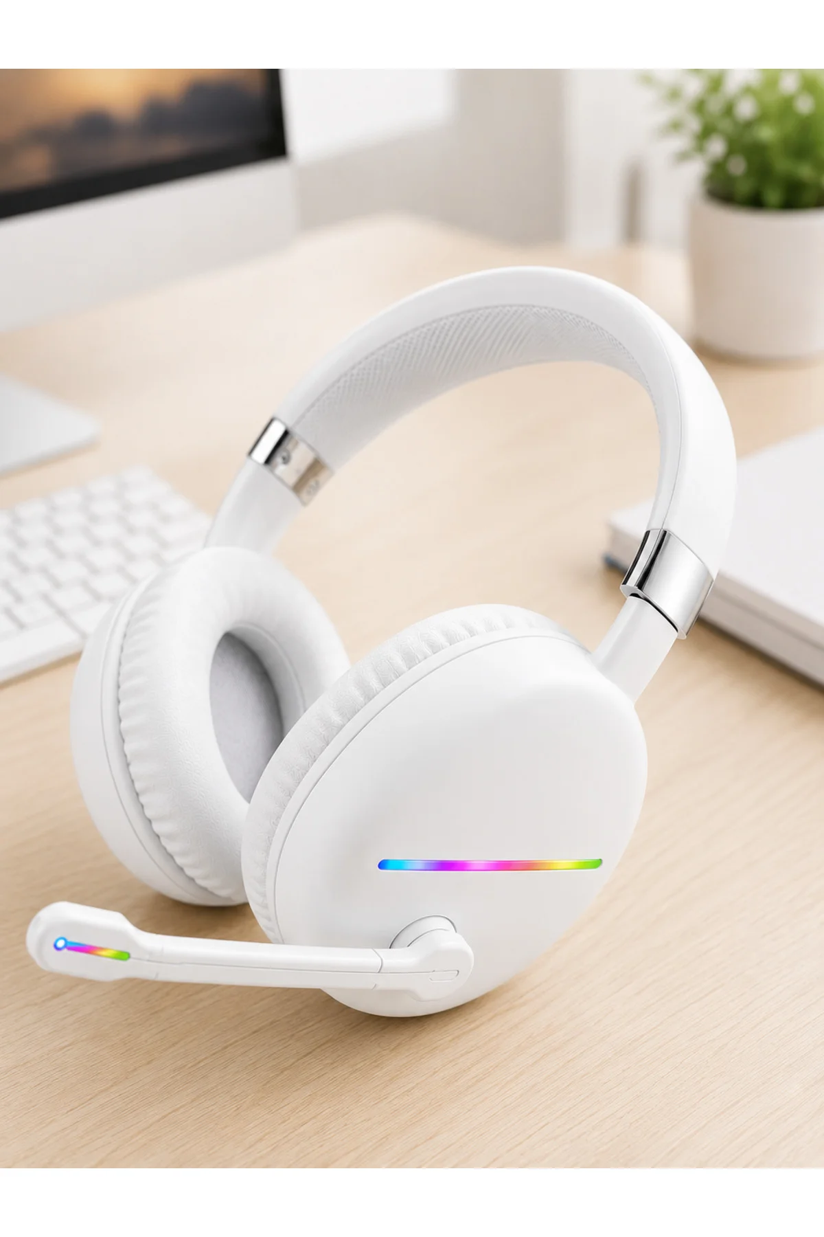 RGB Işıklı Mikrofonlu Bluetooth Kulaklık Beyaz Over-Ear Tasarım Type-C Şarjlı RGB Işıklı Mikrofonlu Bluetooth Kulaklık Beyaz Over-Ear Tasarım Type-C Şarjlı - Görsel 5