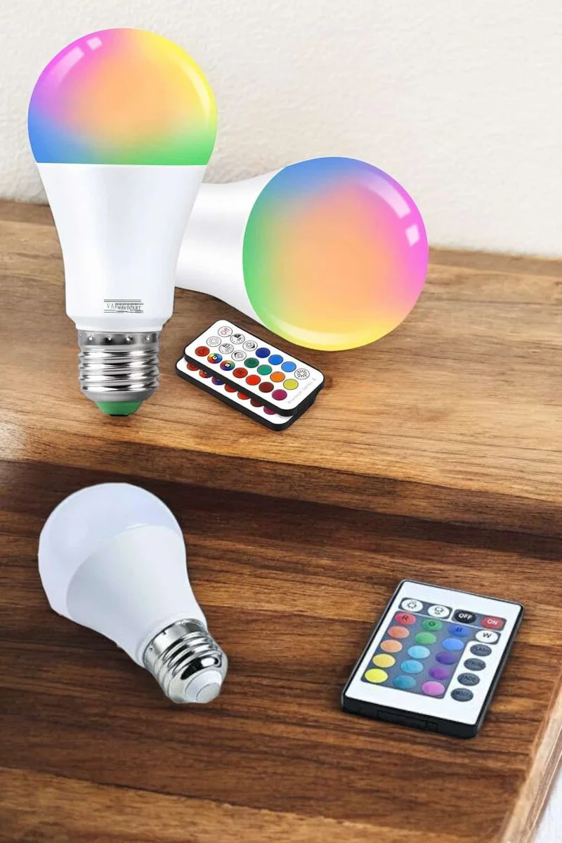 RGB Led Lamba - Renk Değiştirebilen 15W LED Ampul 100W Eşdeğeri Enerji Tasarruflu Aydınlatma