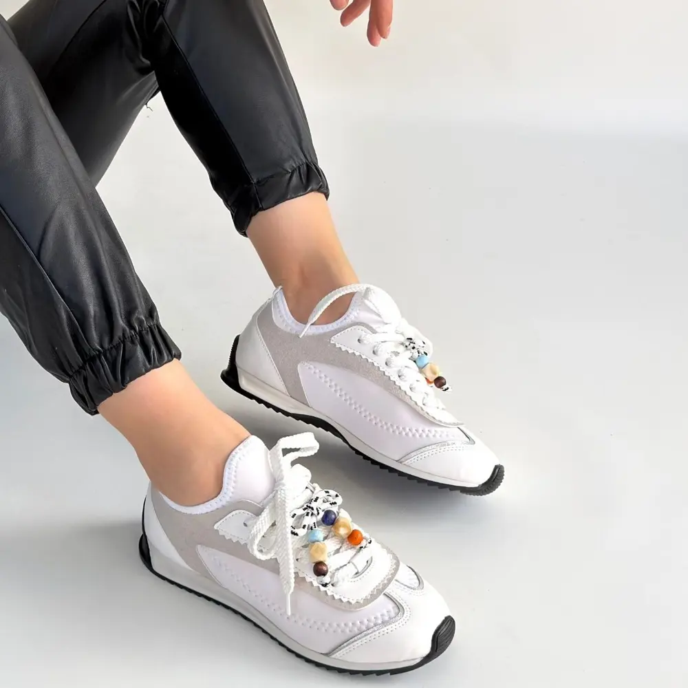 Riaf Beyaz Cilt Bağcıklı Spor Ayakkabı