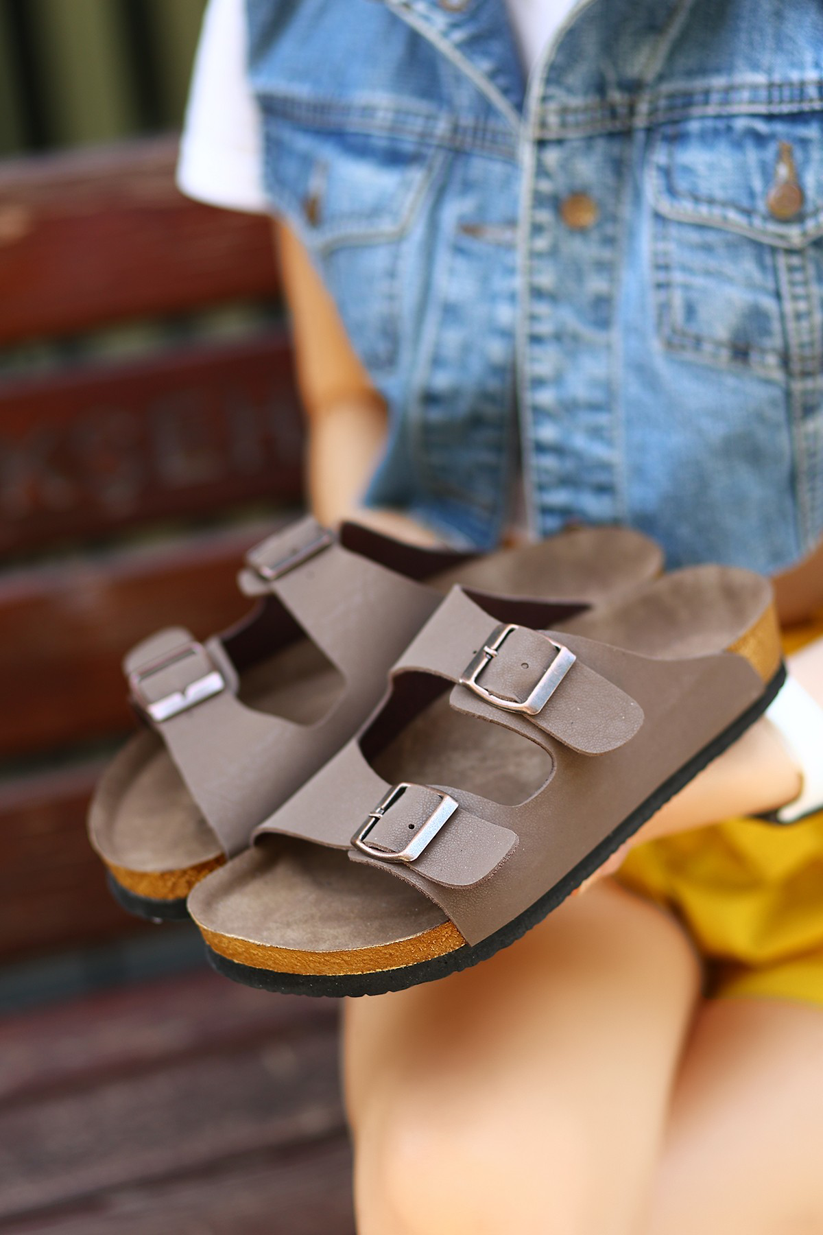 Rıno Kahverengi Nubuk Terlik Rıno Kahverengi Nubuk Terlik