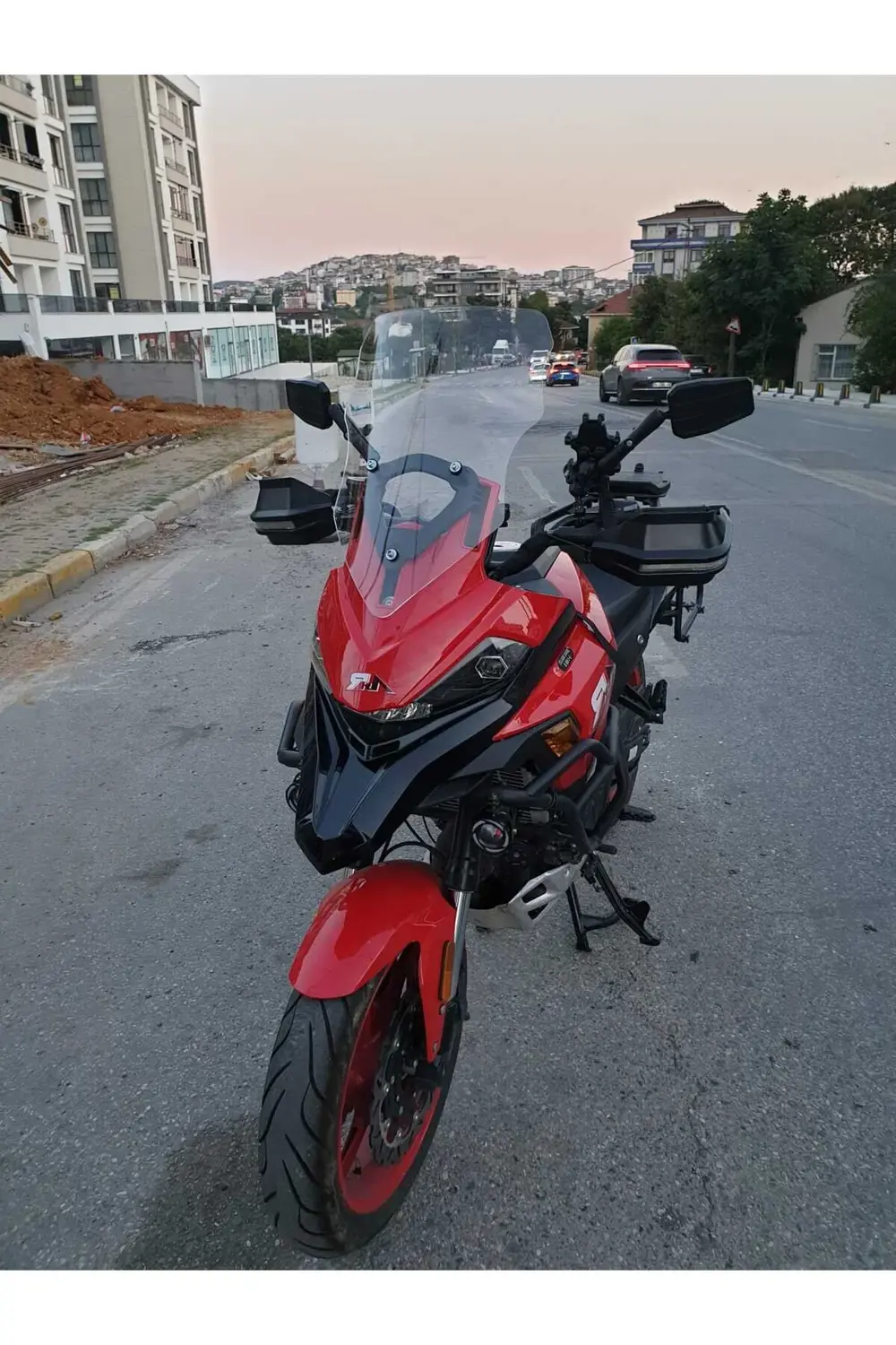 RKN 530 ADV Siperlik Ön Cam 2021-2025 Model uyumlu  55cm Şeffaf R