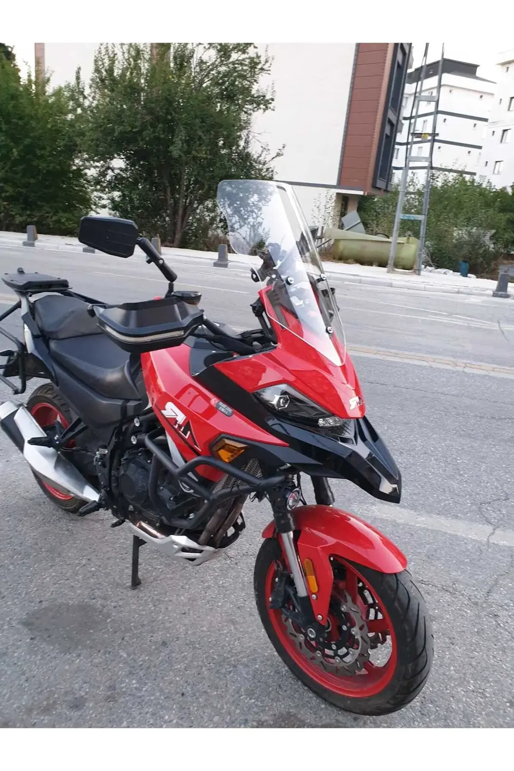 RKN 530 ADV Siperlik Ön Cam 2021-2025 Model uyumlu  55cm Şeffaf R