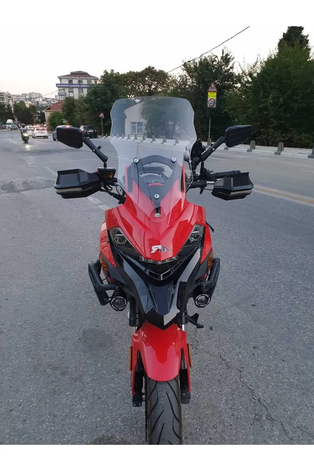 RKN 530 ADV Siperlik Ön Cam 2021-2025 Model uyumlu  55cm Şeffaf R