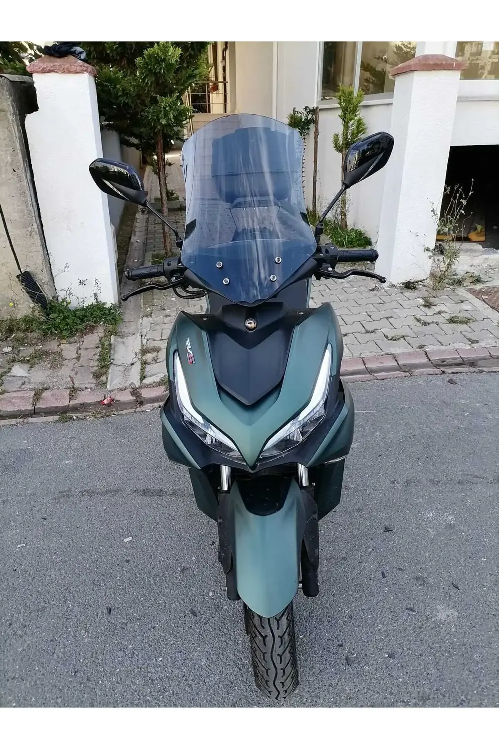Rks Arome 125 Ön Cam 2023 2024 Model 54cm Açıkfüme Renkli
