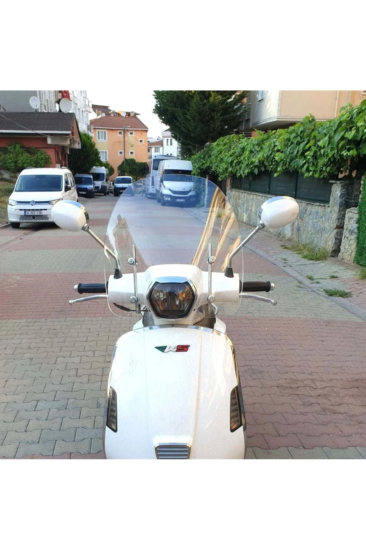 RKS Bitter Ön Cam 2022-2026 Model 37cm Şeffaf Renkli 4mm APARATSI